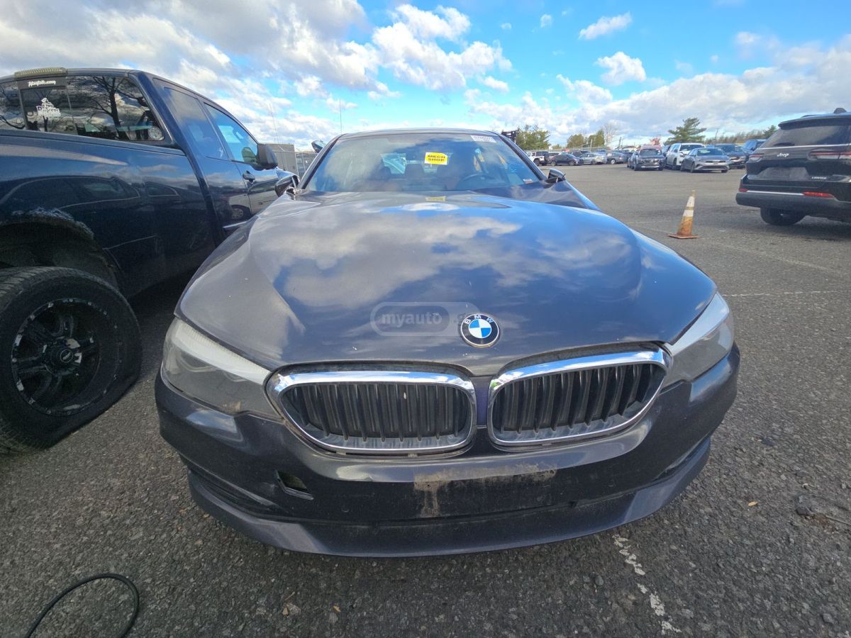 BMW 530 - фото 1