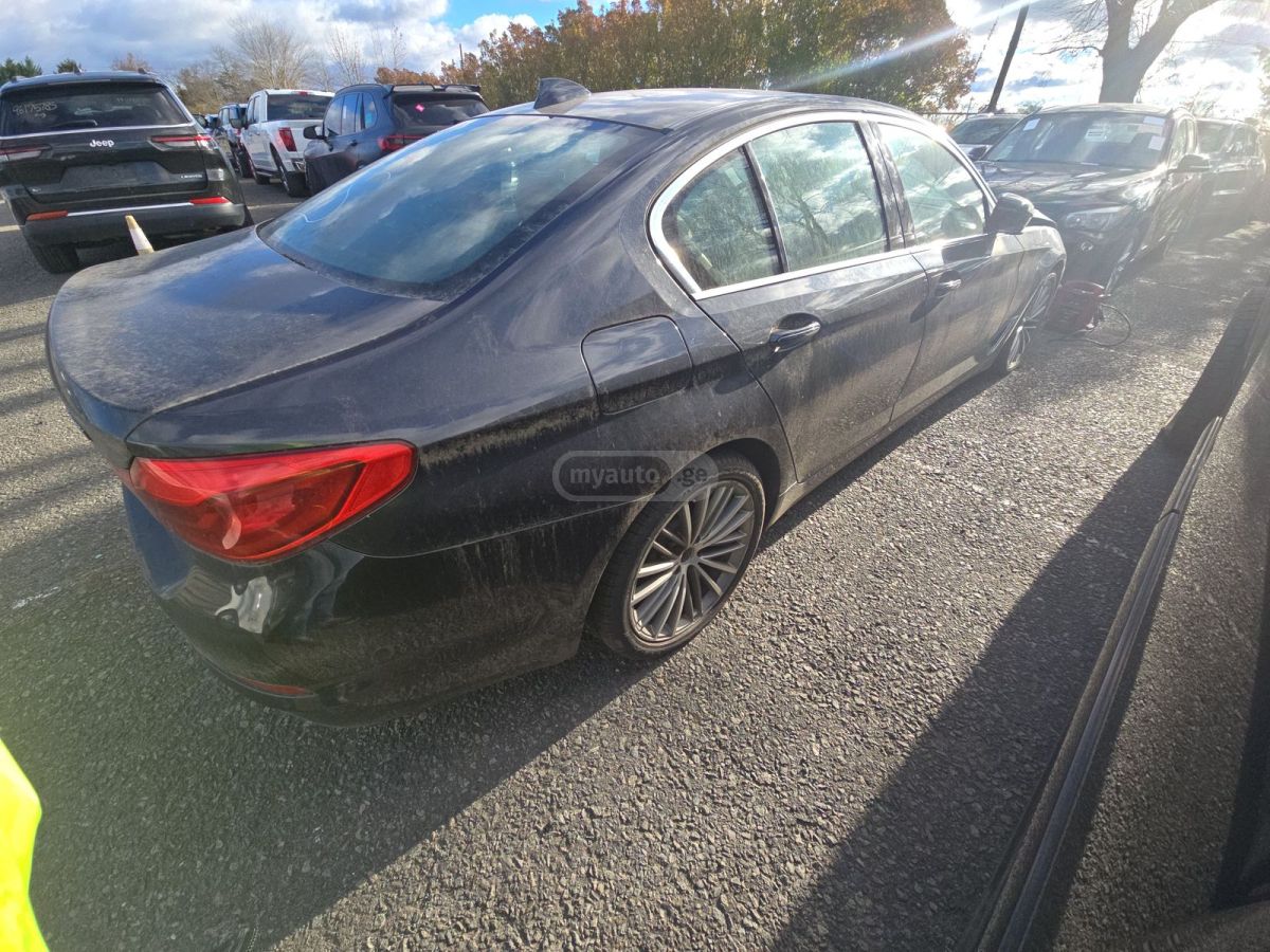 BMW 530 - фото 10