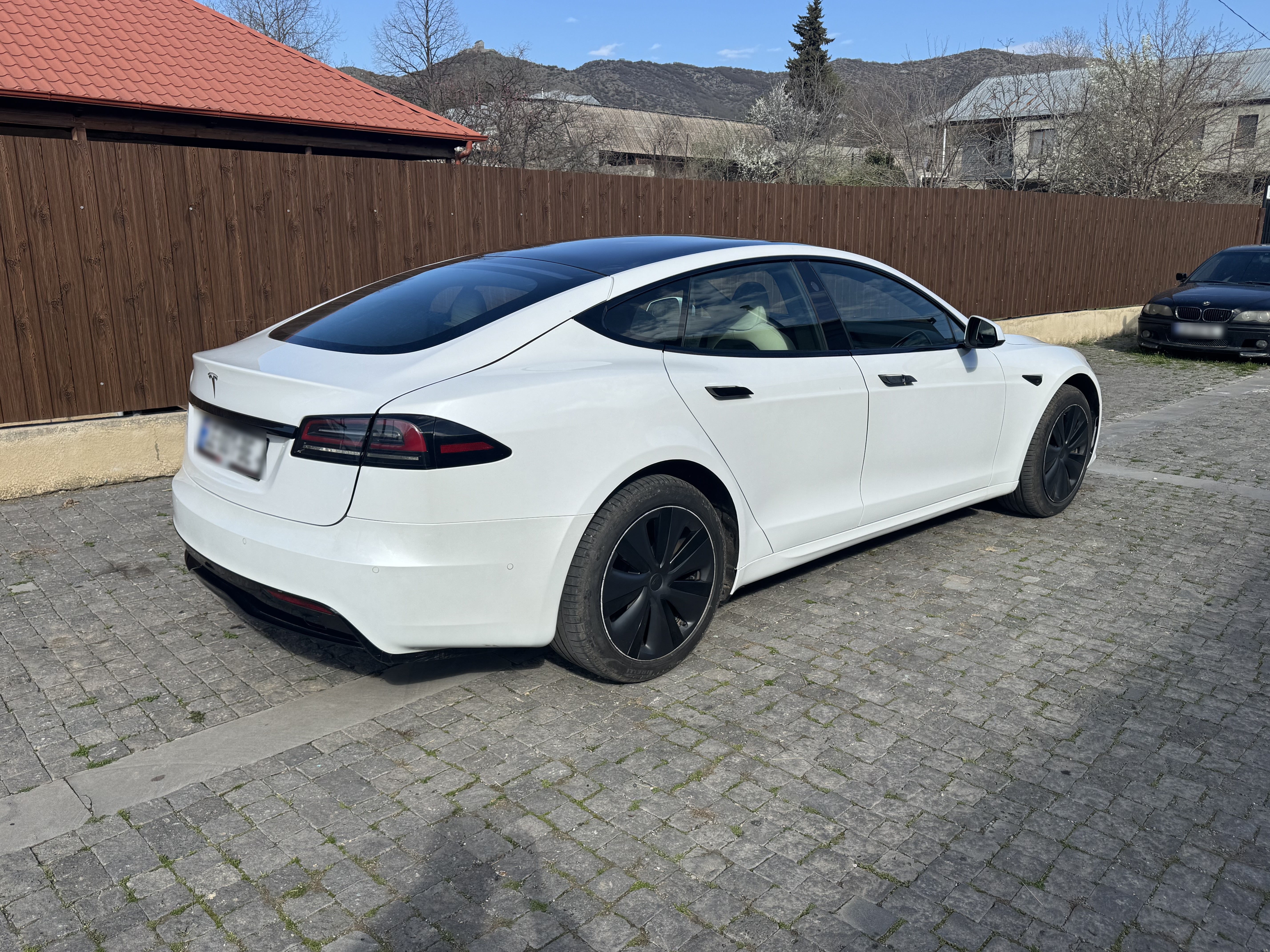 Tesla Model S 2022 — фото 5 купить в Москве