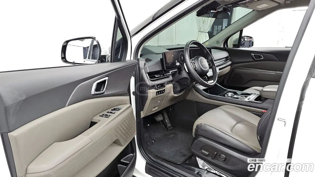 Kia Sedona 2024 — миниатюра 10