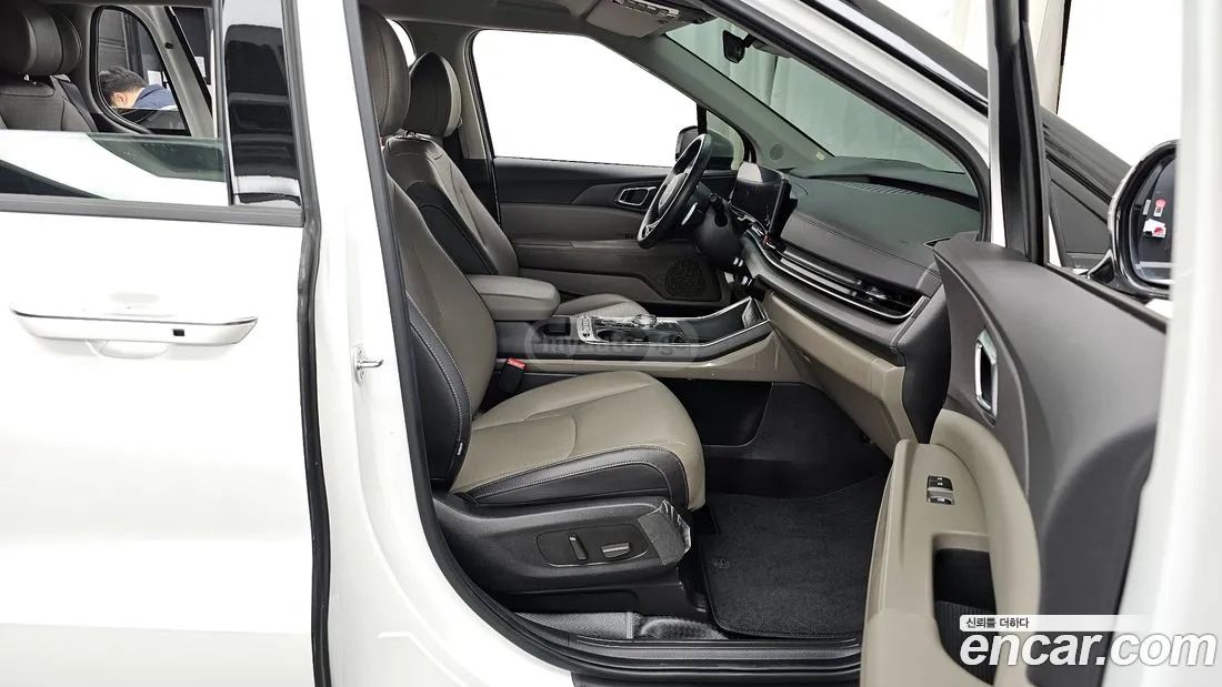 Kia Sedona 2024 — миниатюра 11