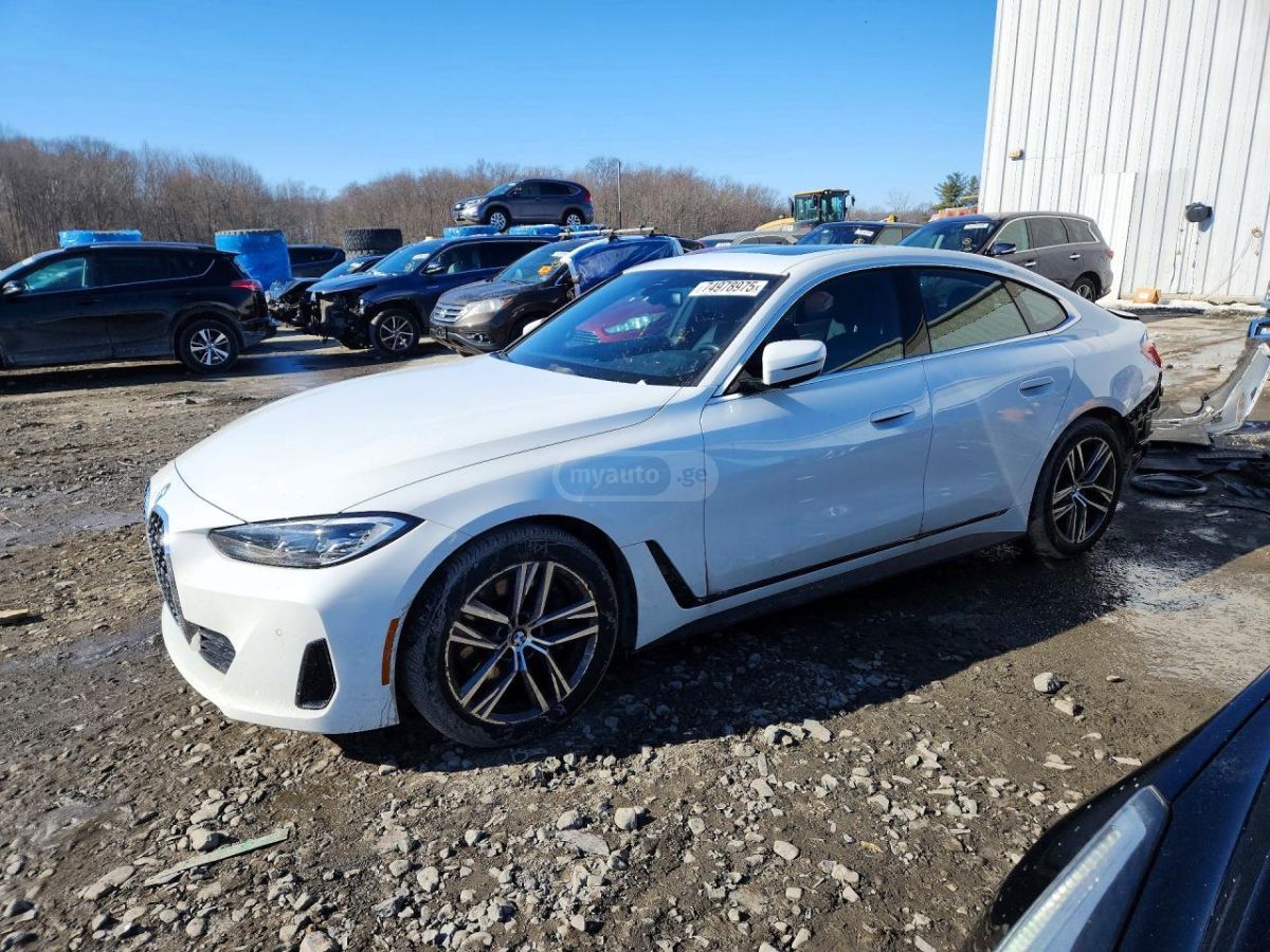 BMW i 4dr Rear-Wheel Drive Hatchba — миниатюра 1