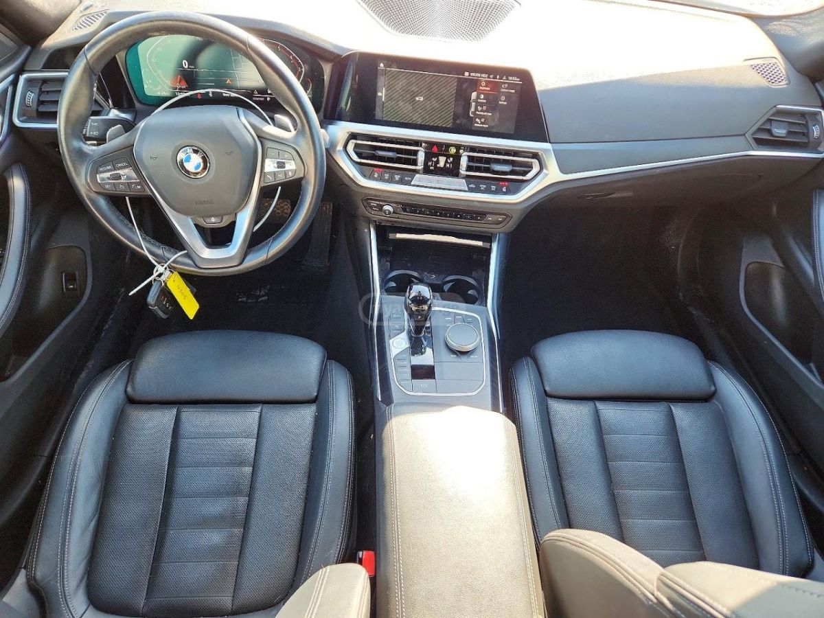 BMW i 4dr Rear-Wheel Drive Hatchba — миниатюра 8