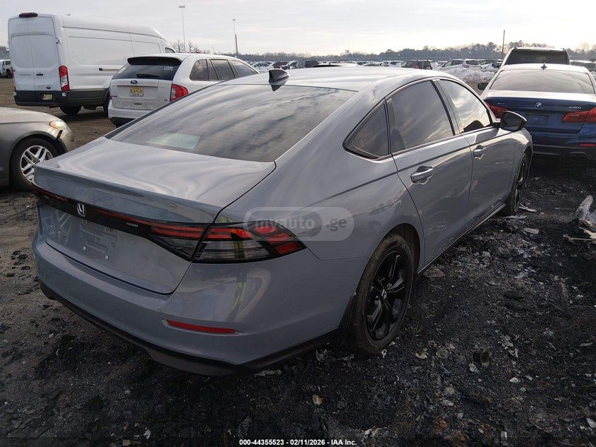 Honda Accord - фото 4