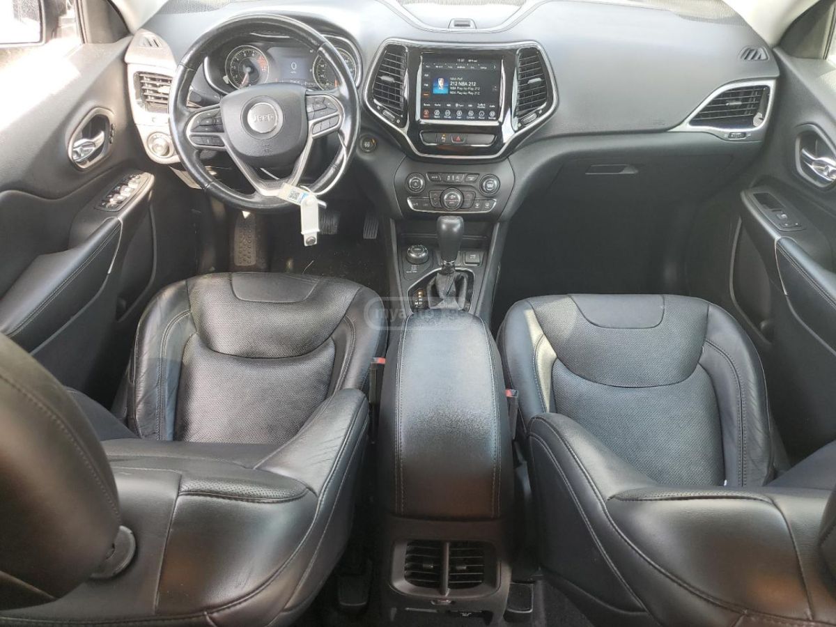 Jeep Cherokee - фото 8