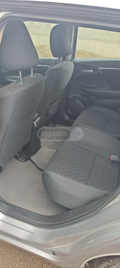 Honda Fit - фото 6