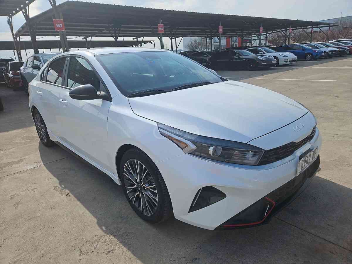 Kia Forte - фото 3