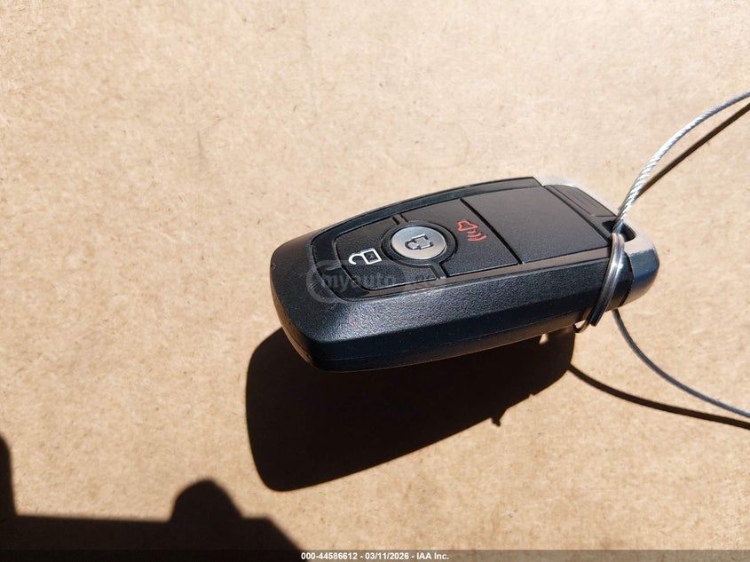 Ford Escape - фото 11