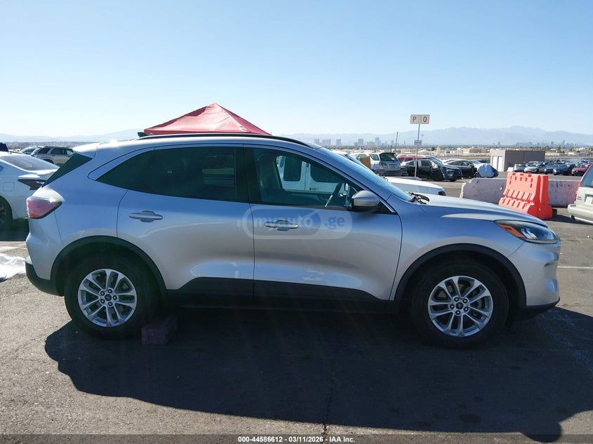 Ford Escape - фото 13