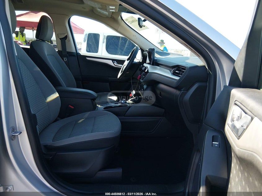 Ford Escape - фото 5