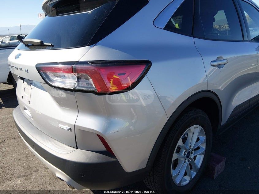 Ford Escape - фото 6