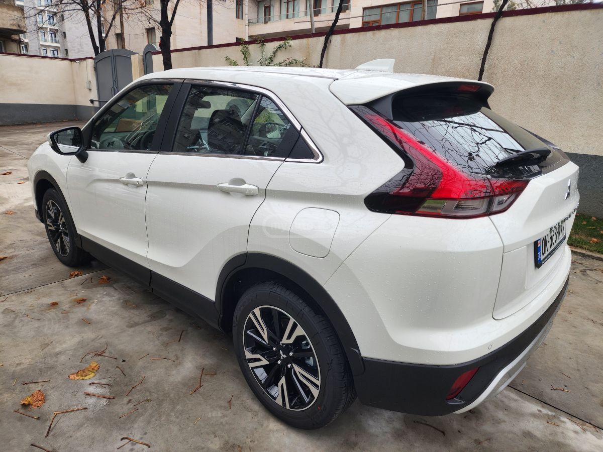 Mitsubishi Eclipse Cross 2025 — миниатюра 3