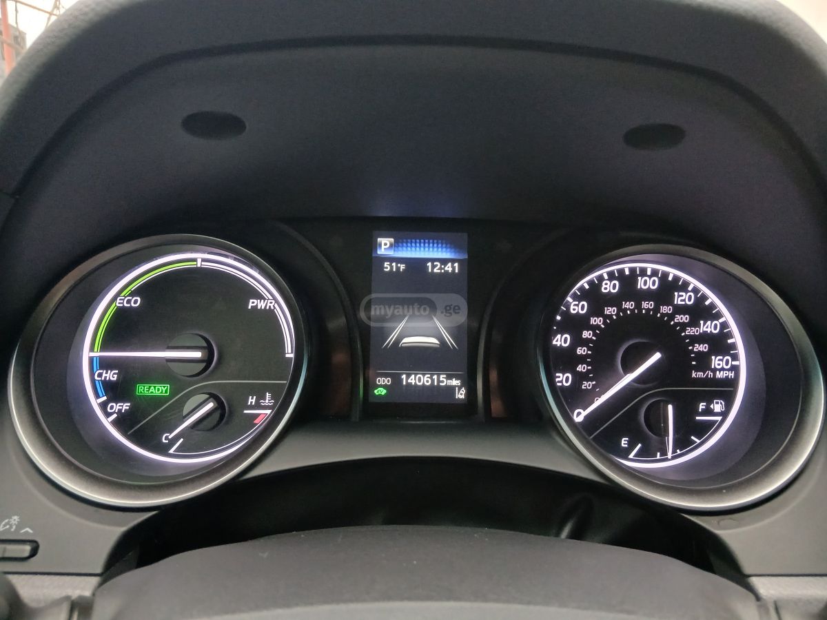 Toyota Camry - фото 12