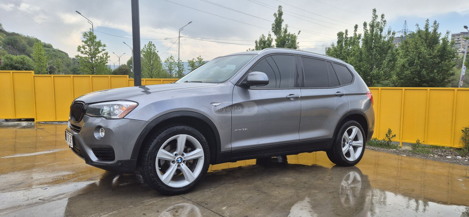BMW X3 - фото 1