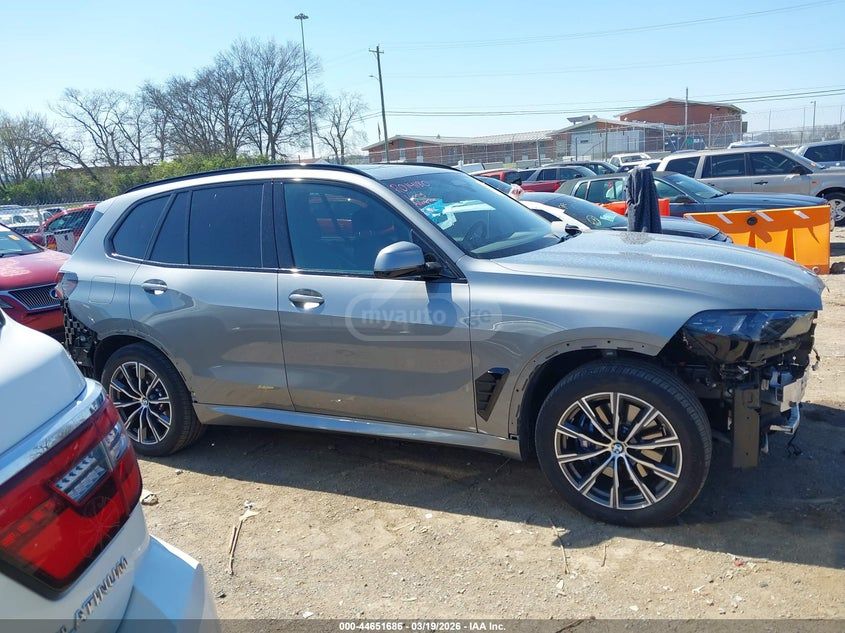 BMW X5 - фото 13