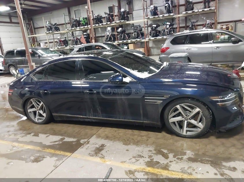 Genesis G80 - фото 12