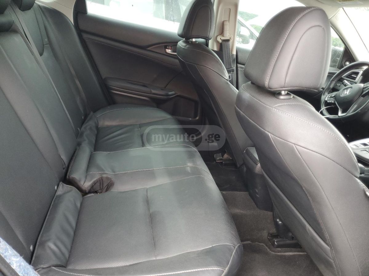 Honda Insight - фото 7