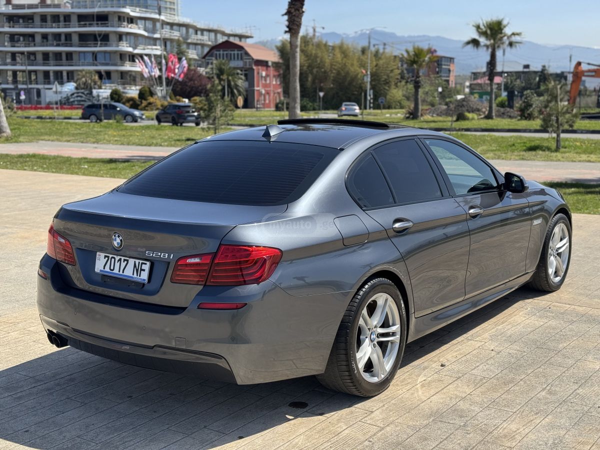 BMW 528 - фото 6