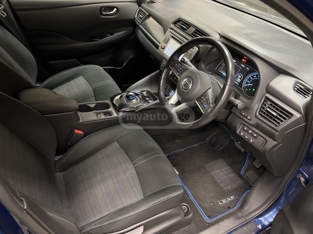 Nissan Leaf - фото 9