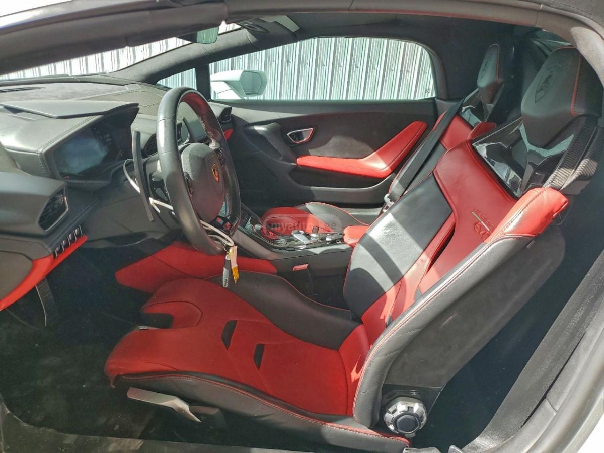 Lamborghini EVO — миниатюра 9