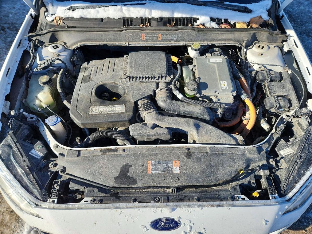 Ford Fusion - фото 11