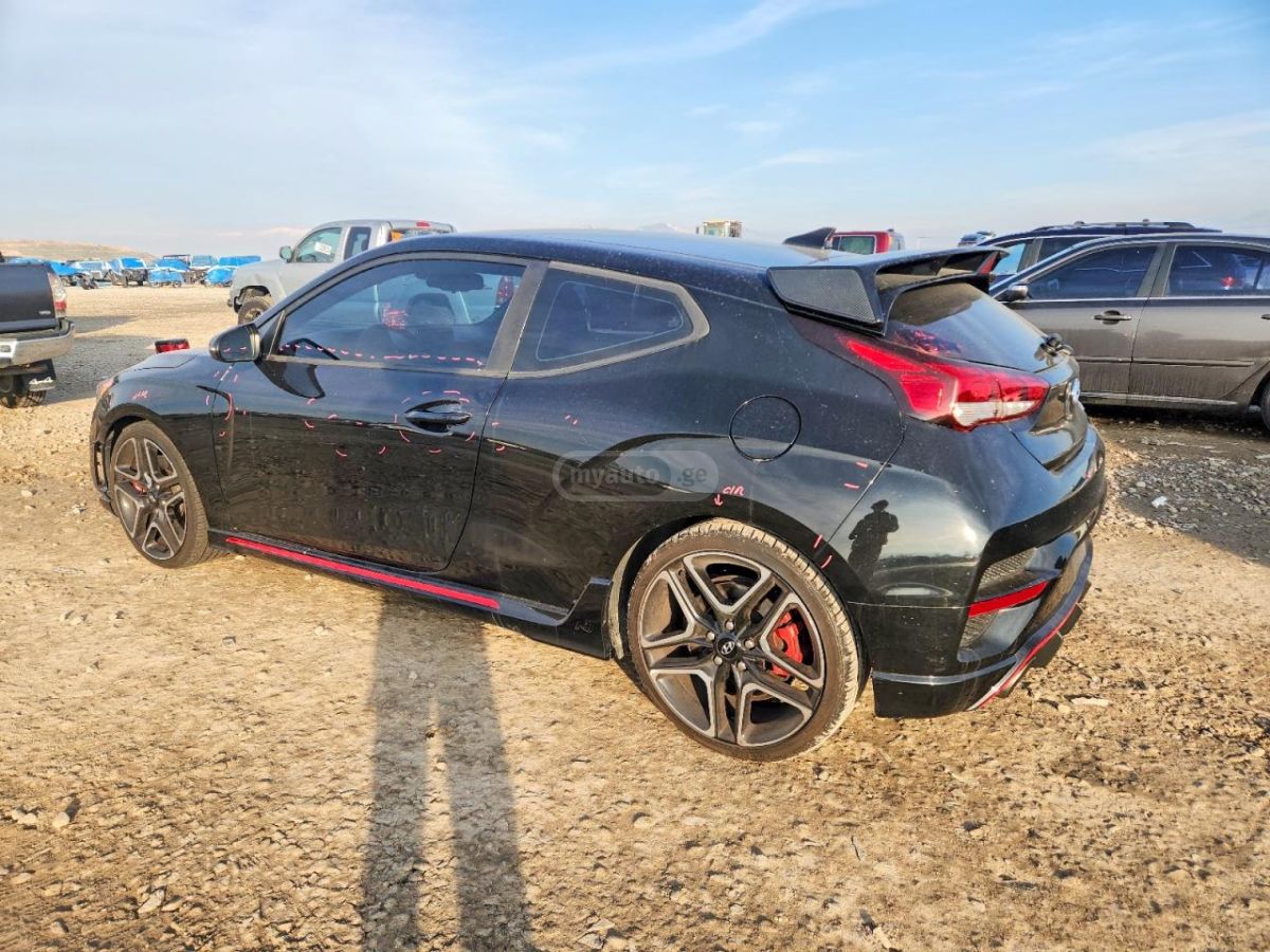 Hyundai Veloster 2021 — миниатюра 2