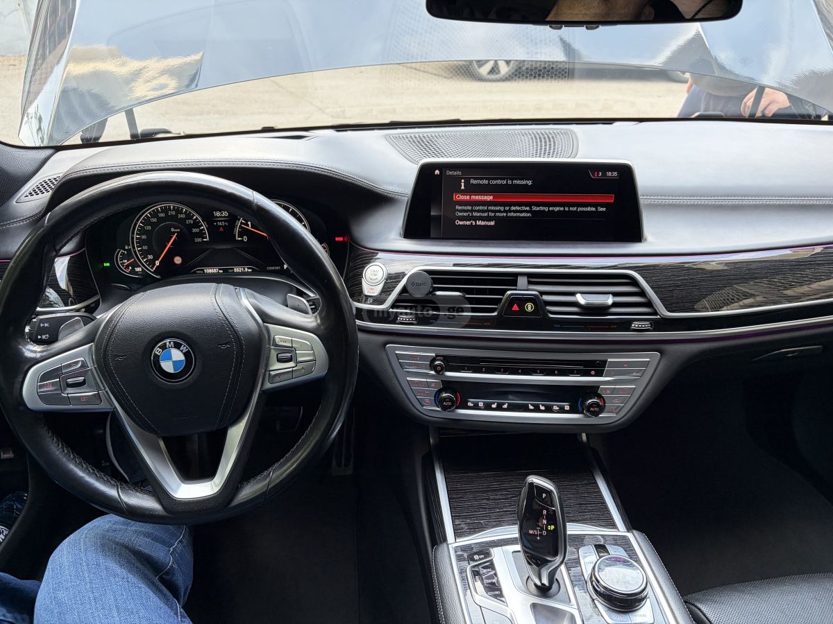 BMW 740 - фото 12