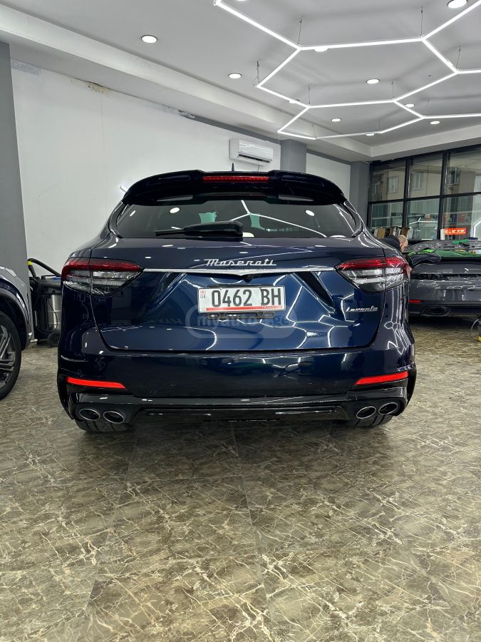Maserati Levante - фото 7