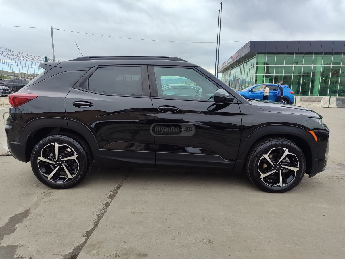 Chevrolet Trailblazer - фото 8