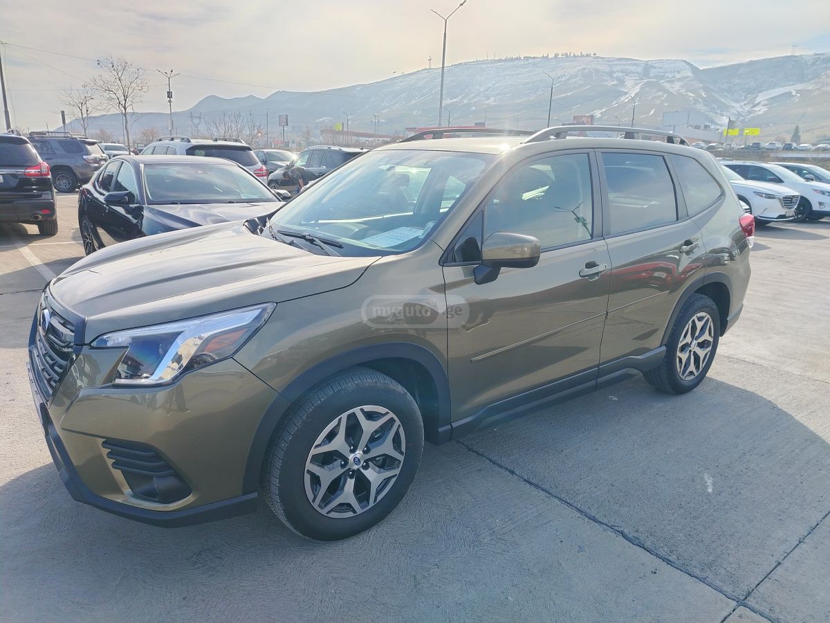 Subaru Premium 4dr All-Wheel Drive CV — миниатюра 7