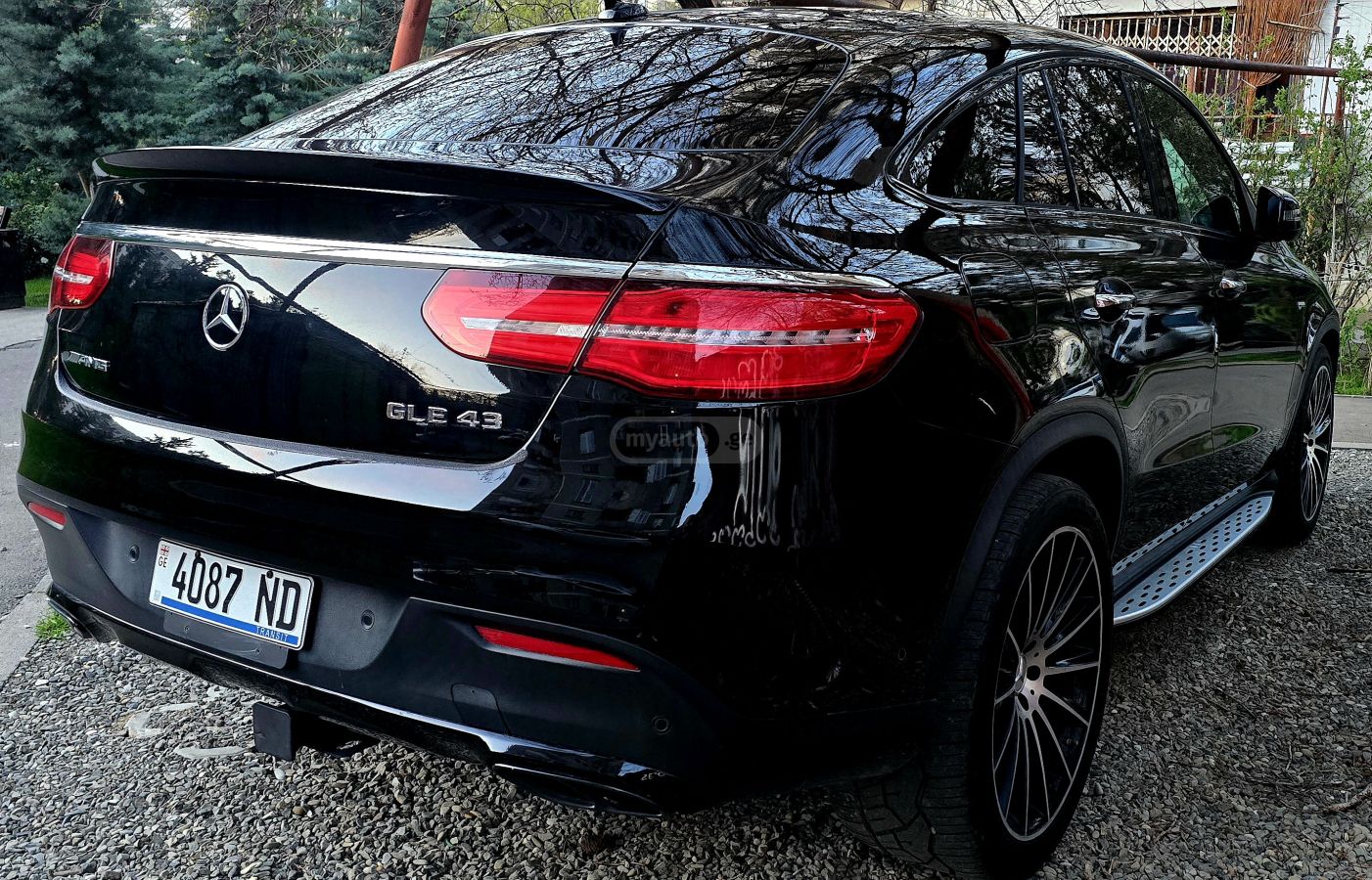 Mercedes-Benz GLE 43 AMG - фото 5