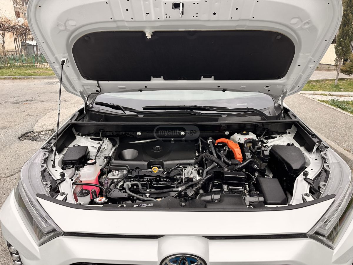 Toyota RAV 4 - фото 15