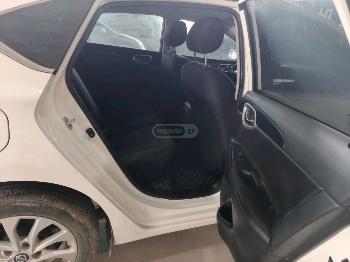 Nissan Sylphy 2021 — миниатюра 8