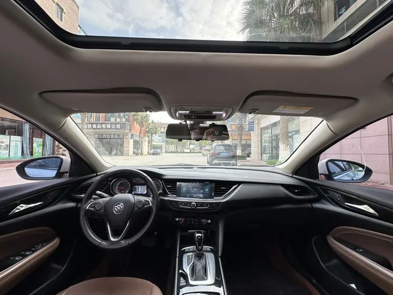 Buick Regal - фото 7