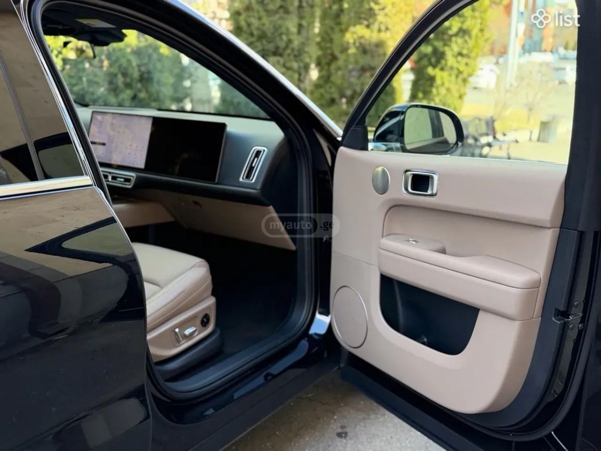 Lixiang L6 - фото 9