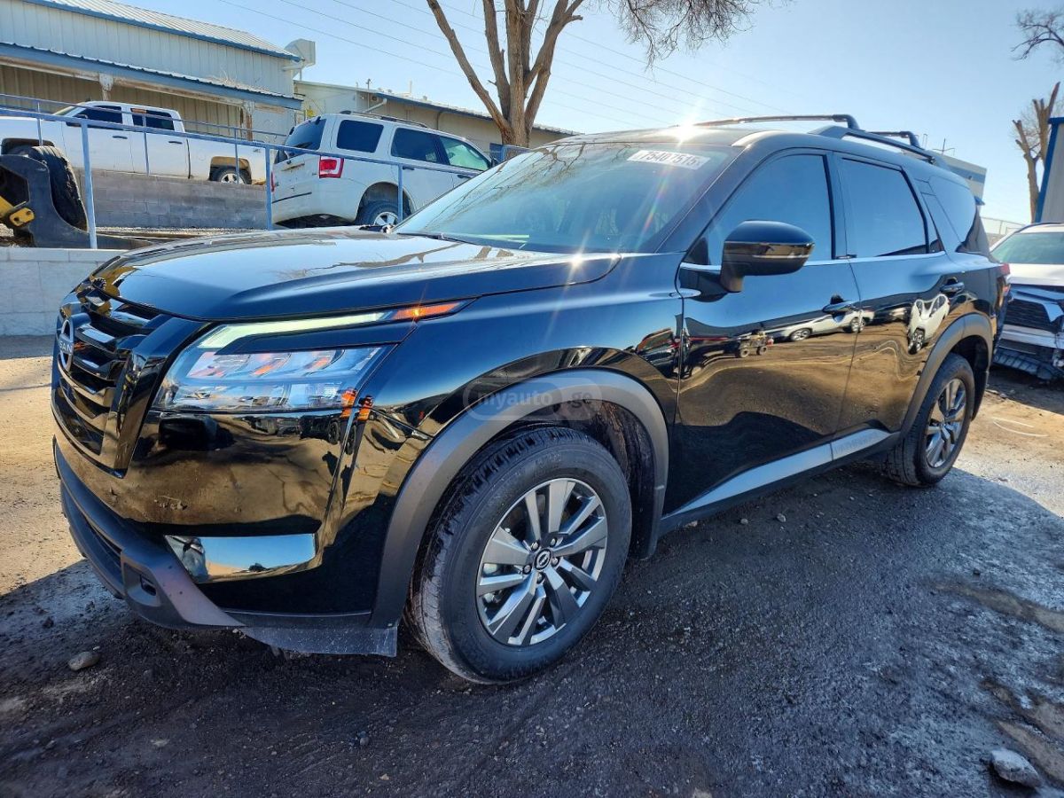 Nissan Pathfinder 2025 — миниатюра 1