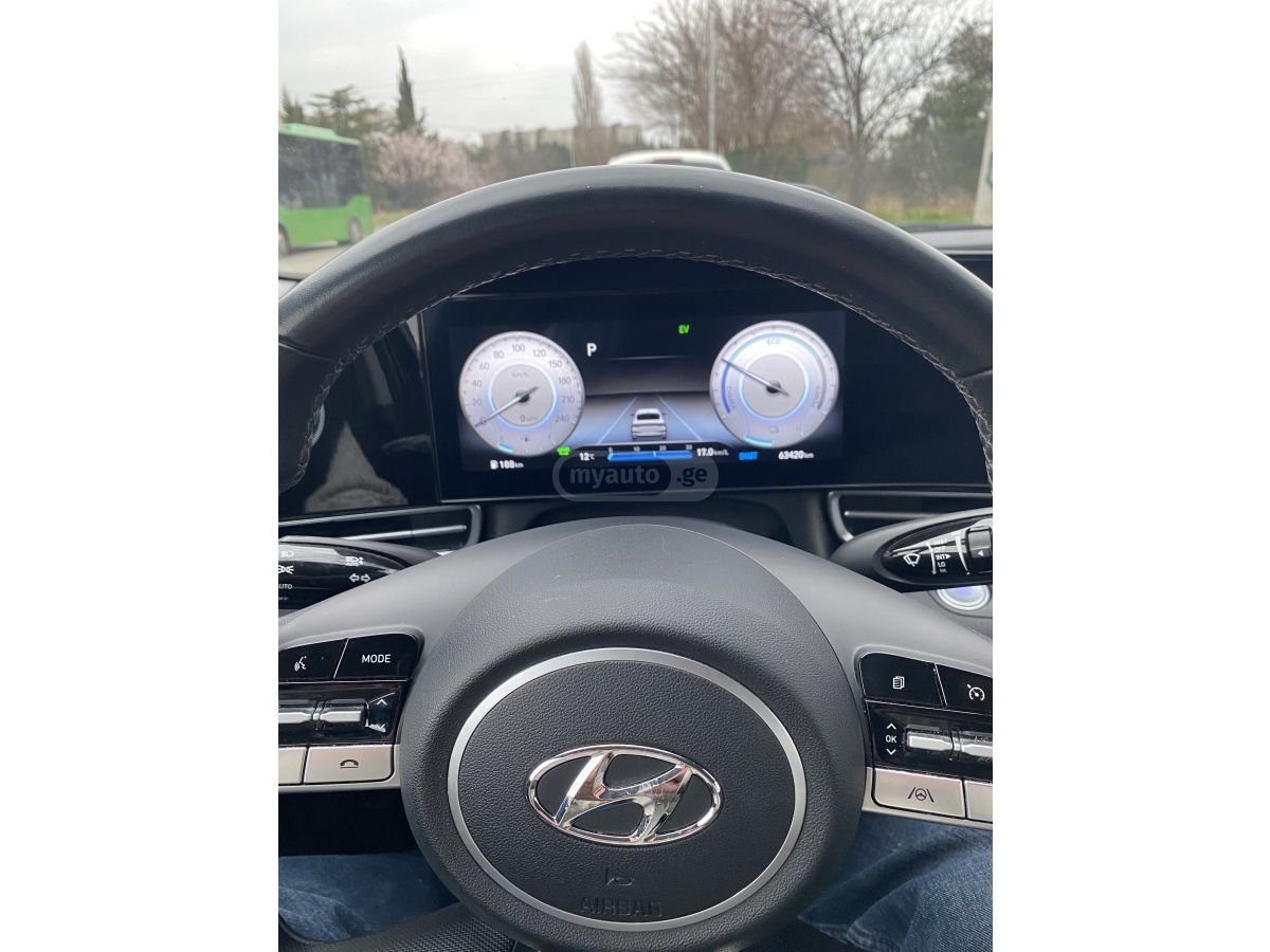 Hyundai Limited 4dr Sedan CVT — миниатюра 11