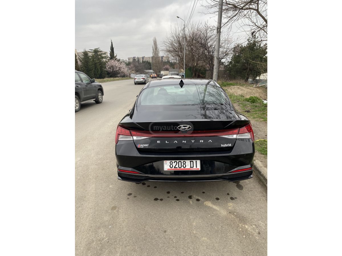 Hyundai Limited 4dr Sedan CVT — миниатюра 4