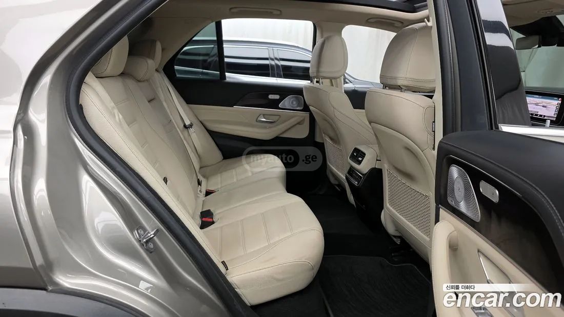 Mercedes-Benz GLE 580 - фото 12