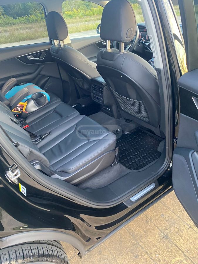 Audi 45 Premium 4dr All-Wheel Drive — миниатюра 6