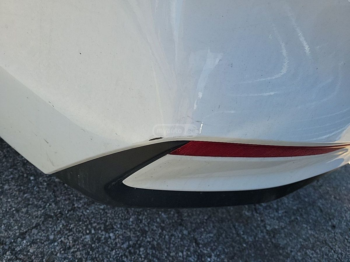 Hyundai SE 4dr Sedan CVT — миниатюра 8