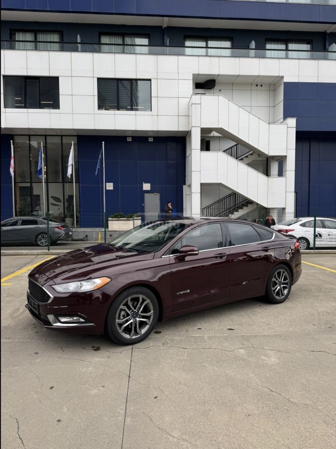 Ford Fusion - фото 3