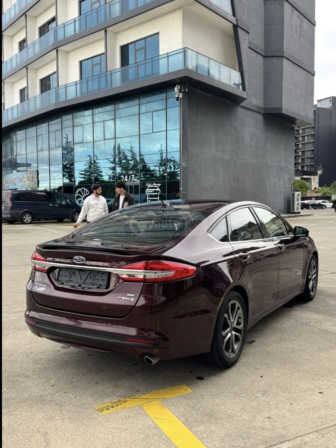 Ford Fusion - фото 6