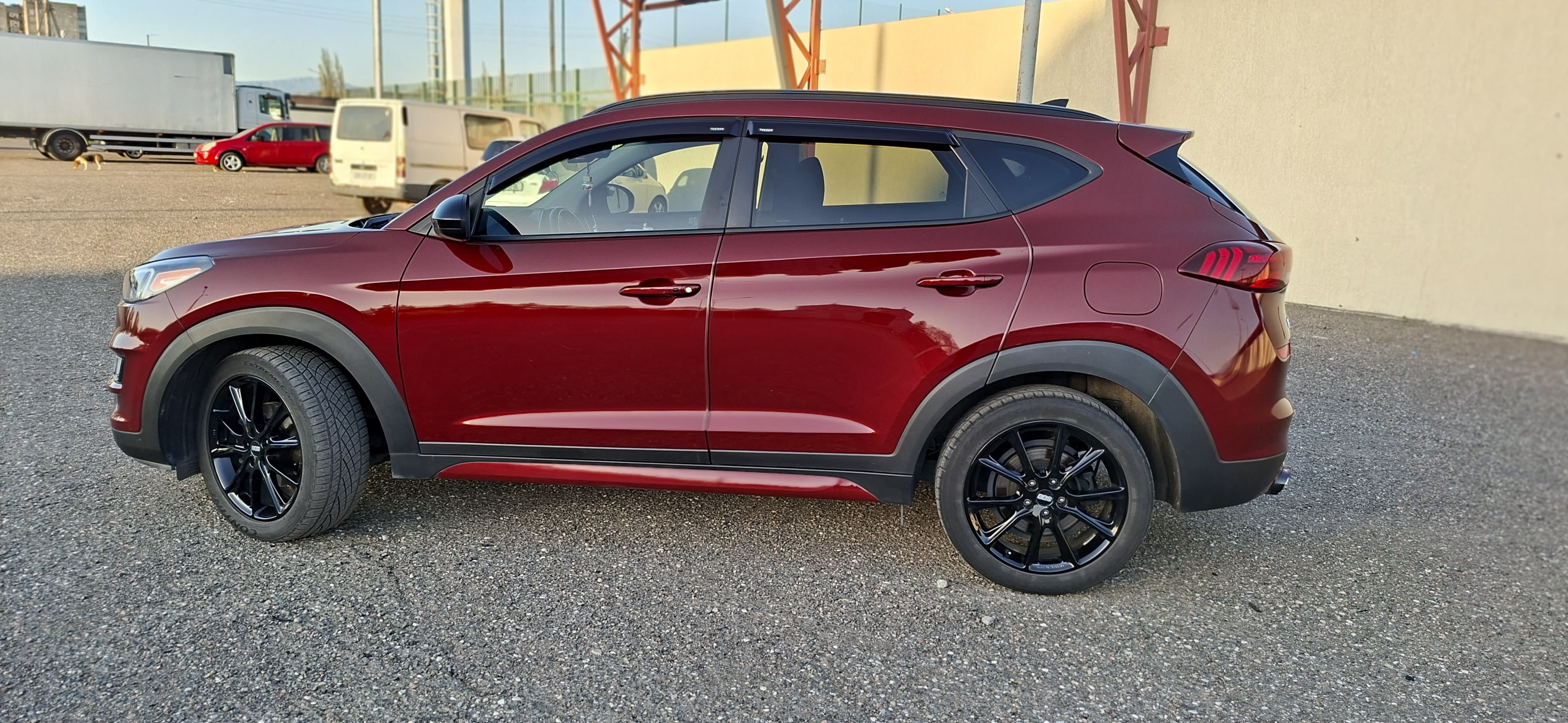 Hyundai Tucson - фото 2