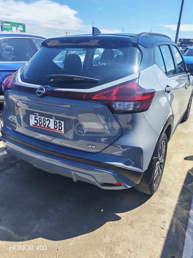 Nissan Kicks - фото 2