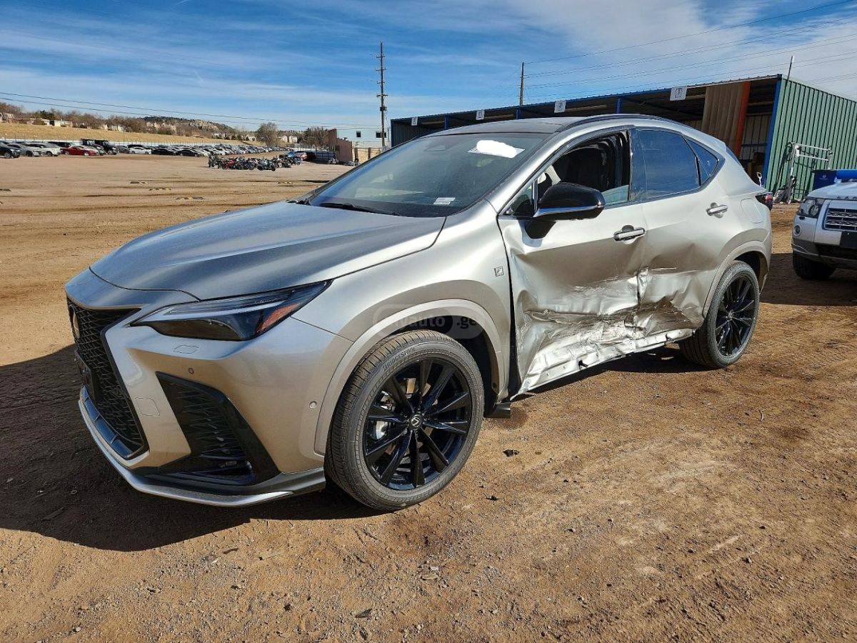 Lexus NX 200 - фото 2
