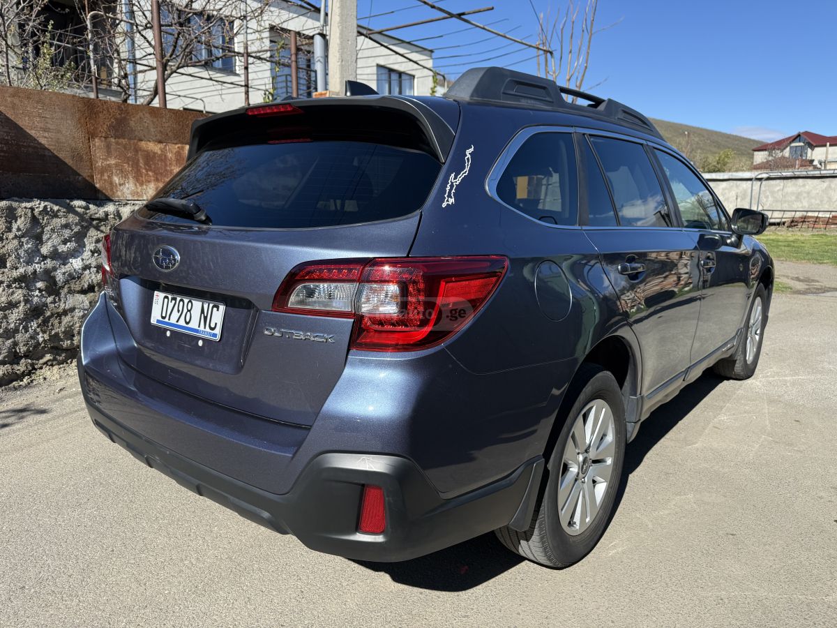 Subaru Outback - фото 7