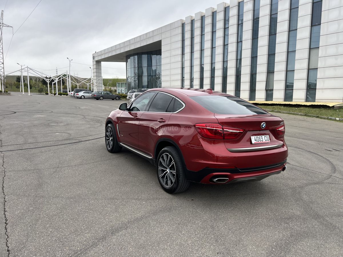 BMW X6 - фото 7