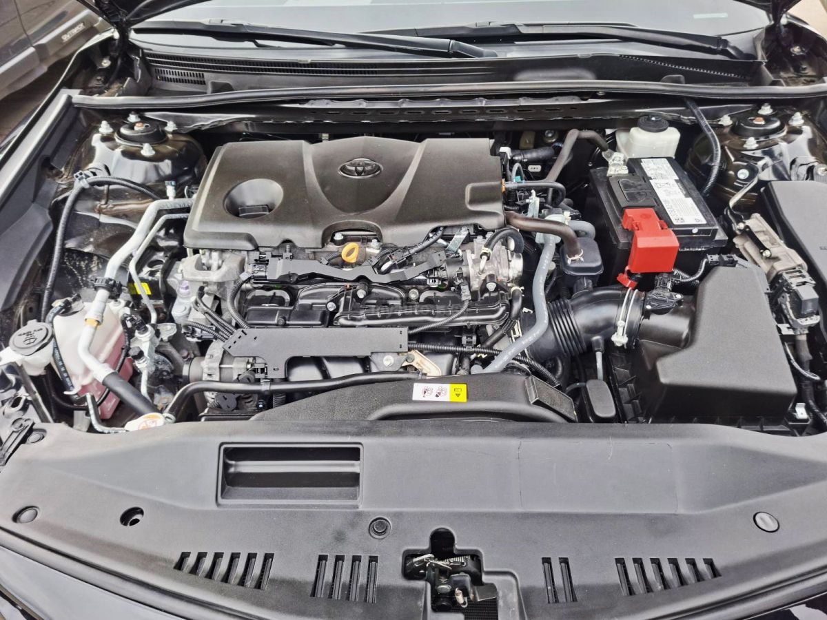 Toyota Camry - фото 8