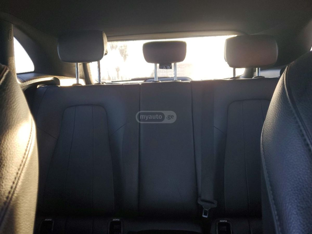 Mercedes-Benz GLA 250 - фото 10